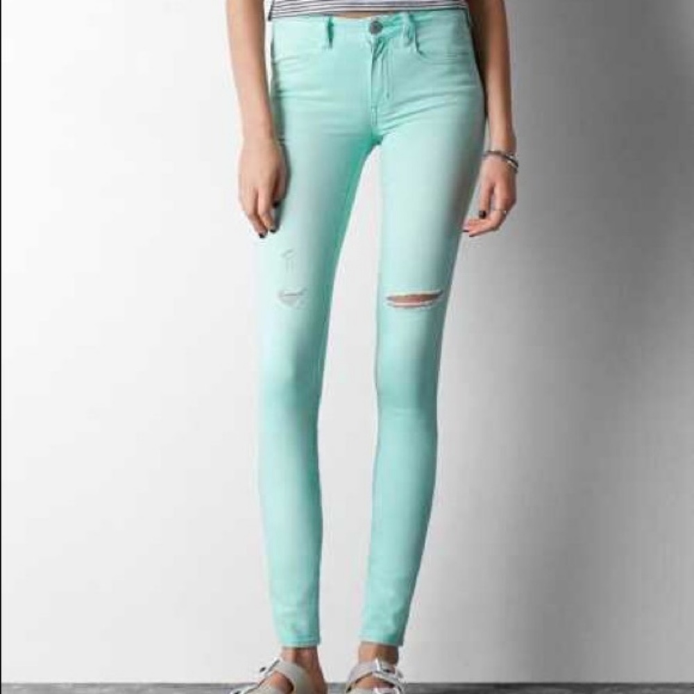 American Eagle Seafoam Green Size 6 Jeans